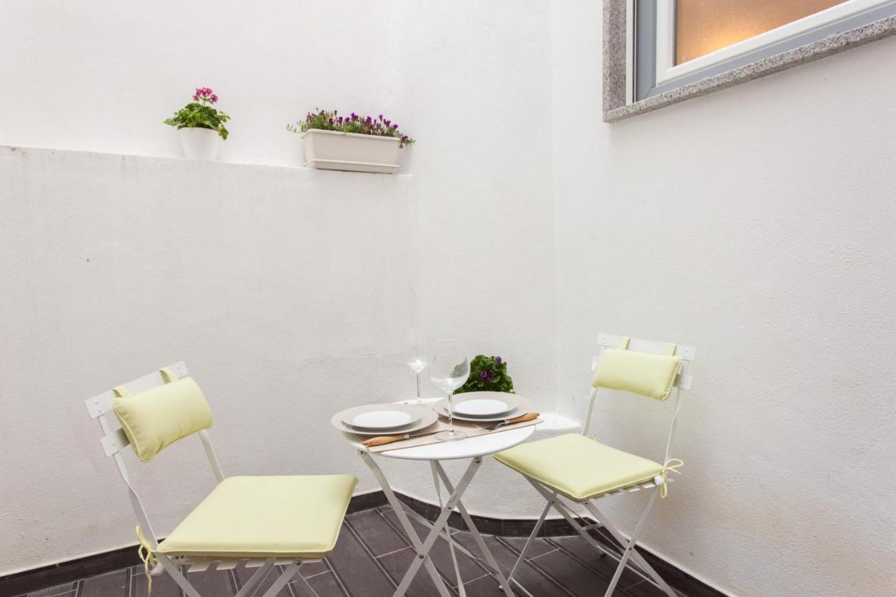 Feels Like Home S. Bento Luxus With Terrace Lisboa Exterior foto